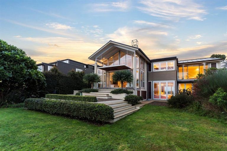 Photo of property in 7 Eric Price Avenue, Takapuna, Auckland, 0620