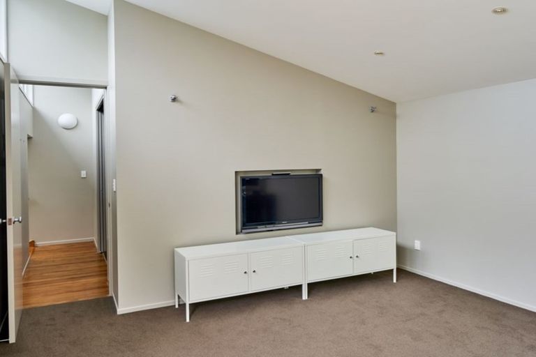 Photo of property in 29 Khouri Avenue, Karori, Wellington, 6012