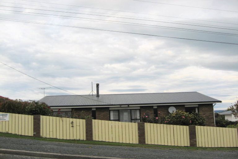 Photo of property in 30 Harwich Street, Balclutha, 9230