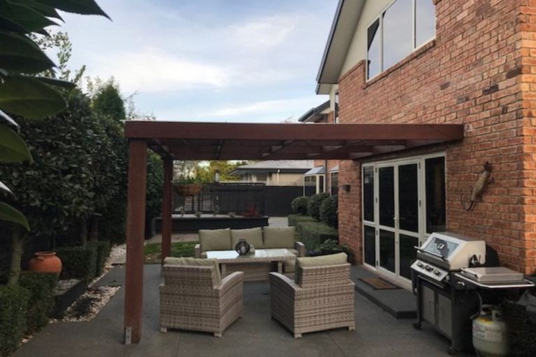 Photo of property in 51a Balrudry Street, Avonhead, Christchurch, 8042