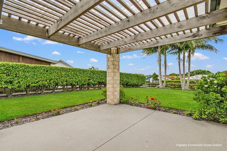 Photo of property in 17 Mahoe Glade, Patumahoe, Pukekohe, 2679