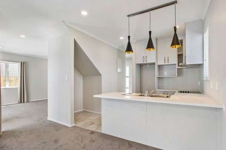 Photo of property in 35 Bellbird Street, Papakura, 2110