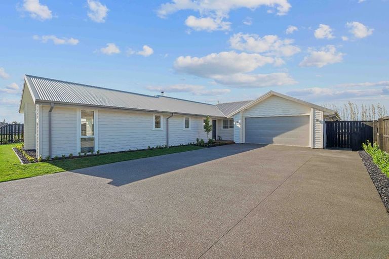Photo of property in 31 Suffolk Drive, Kirwee, 7571
