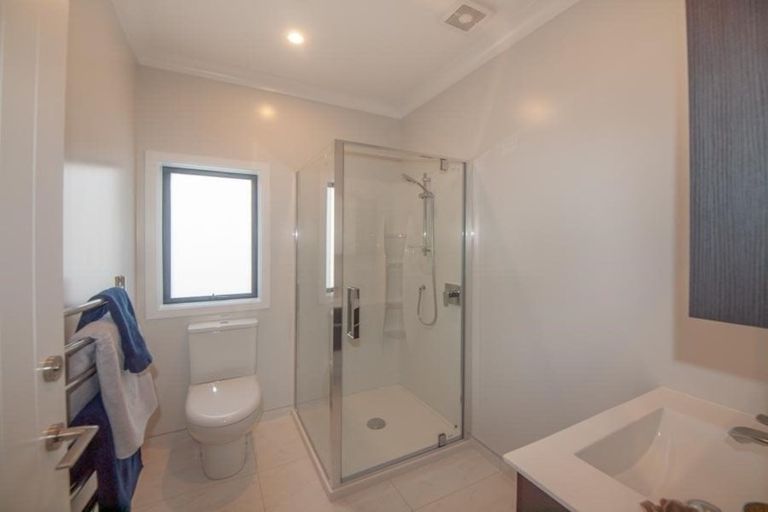 Photo of property in 16 Rochdale Drive, Churton Park, Wellington, 6037