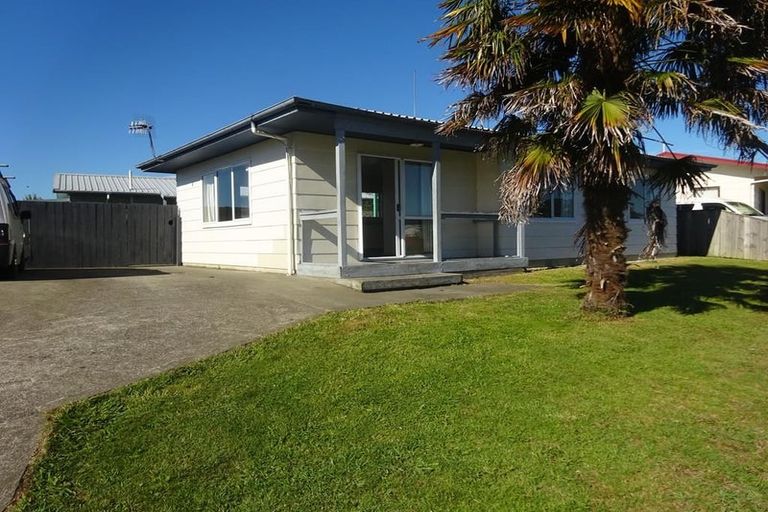 Photo of property in 11a Kilkee Terrace, Flaxmere, Hastings, 4120