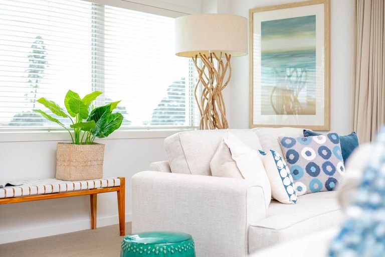 Photo of property in 1/154 Marine Parade, Mount Maunganui, 3116