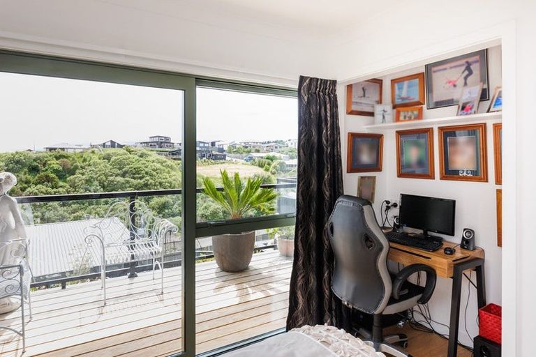 Photo of property in 121 Cashmere Drive, Fitzherbert, Palmerston North, 4410