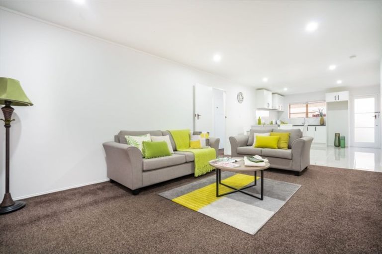 Photo of property in 3/14 Menary Street, Papakura, 2110