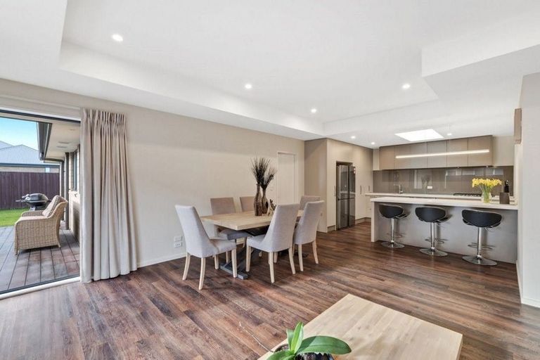 Photo of property in 41a Dalwood Crescent, Rolleston, 7614