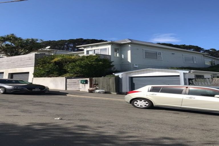 Photo of property in 2 Balmoral Terrace, Newtown, Wellington, 6021