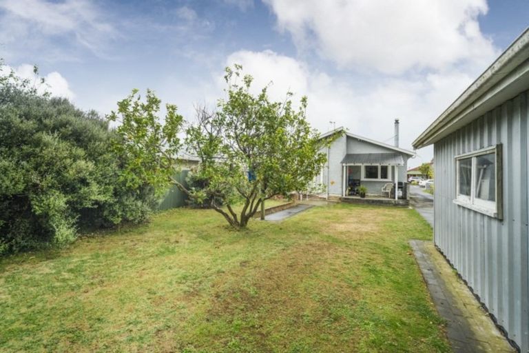 Photo of property in 9 Waldegrave Street, Palmerston North, 4410