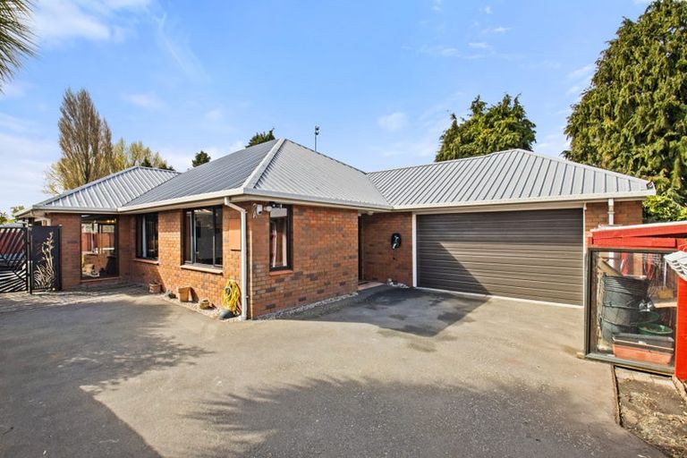 Photo of property in 1/2 Hare Street, Ilam, Christchurch, 8041