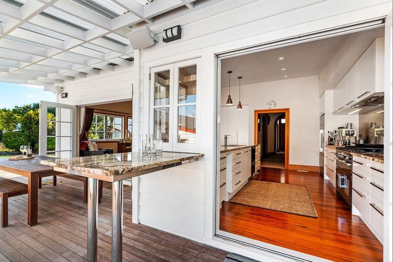 Photo of property in 523 State Highway 1, Kauri, Kamo, 0185