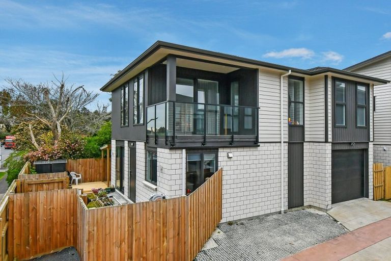 Photo of property in 2 Vanni Lane, Pahurehure, Papakura, 2113
