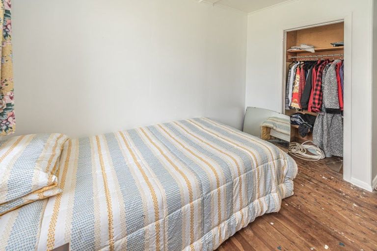 Photo of property in 40 Hussey Street, Waverley, 4510