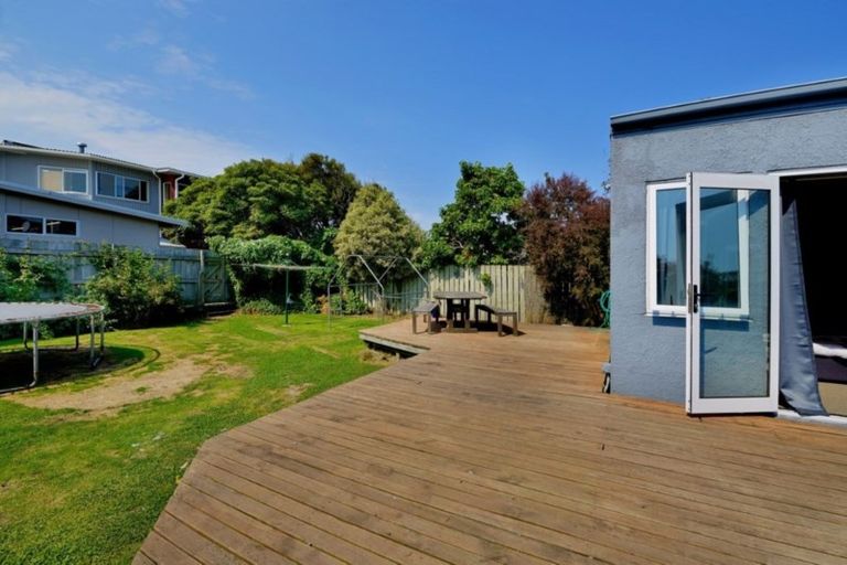 Photo of property in 107 Hargest Crescent, Saint Clair, Dunedin, 9012