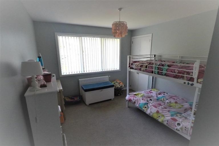 Photo of property in 47a Banks Boulevard, Whitby, Porirua, 5024