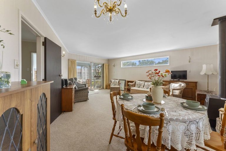 Photo of property in 8 Kowhai Street, Levin, 5510
