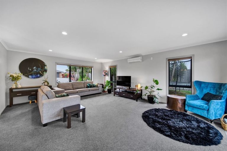 Photo of property in 5a James Drive, Bell Block, New Plymouth, 4312