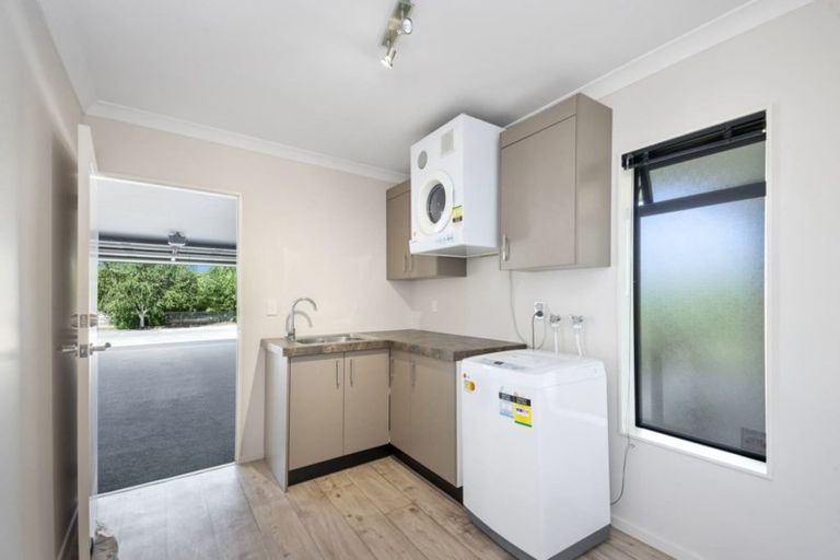 Photo of property in 24 Montgomery Crescent, Kinloch, Taupo, 3377