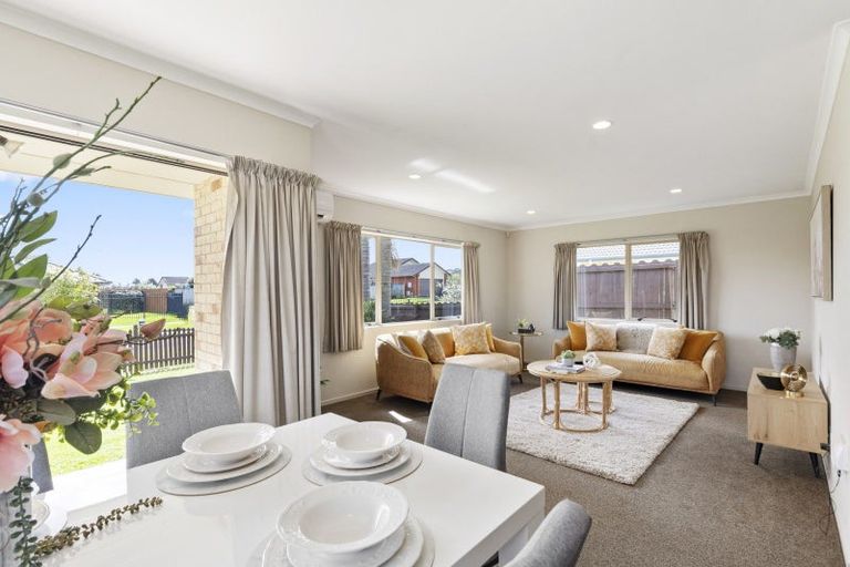 Photo of property in 37 Milson Drive, Papakura, 2110