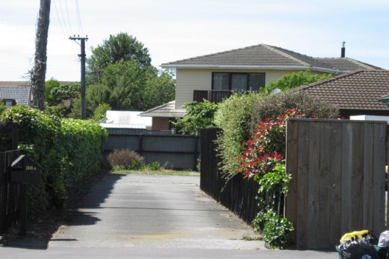 Photo of property in 38 Avonhead Road, Avonhead, Christchurch, 8042