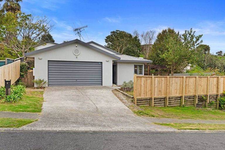 Photo of property in 4 Sunvale Place, Gate Pa, Tauranga, 3112
