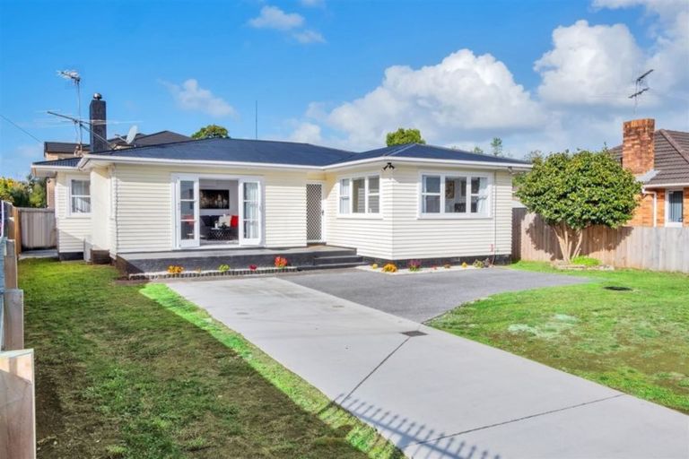 Photo of property in 16 George Street, Papakura, 2110