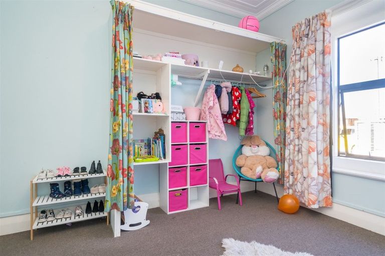 Photo of property in 180 Melbourne Street, South Dunedin, Dunedin, 9012