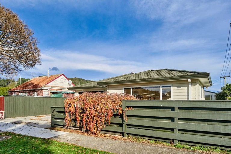 Photo of property in 1 Partridge Street, Taita, Lower Hutt, 5011