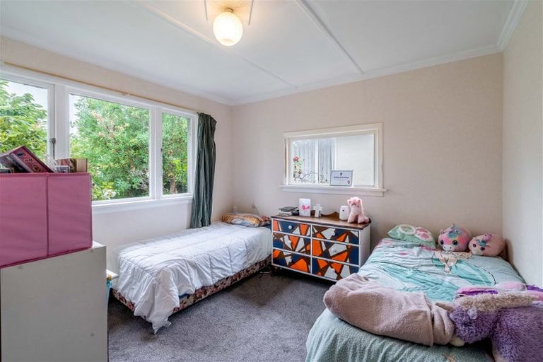 Photo of property in 289 Chelmsford Street, Waverley, Invercargill, 9810