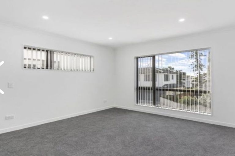 Photo of property in 127b Russell Road, Manurewa, Auckland, 2102