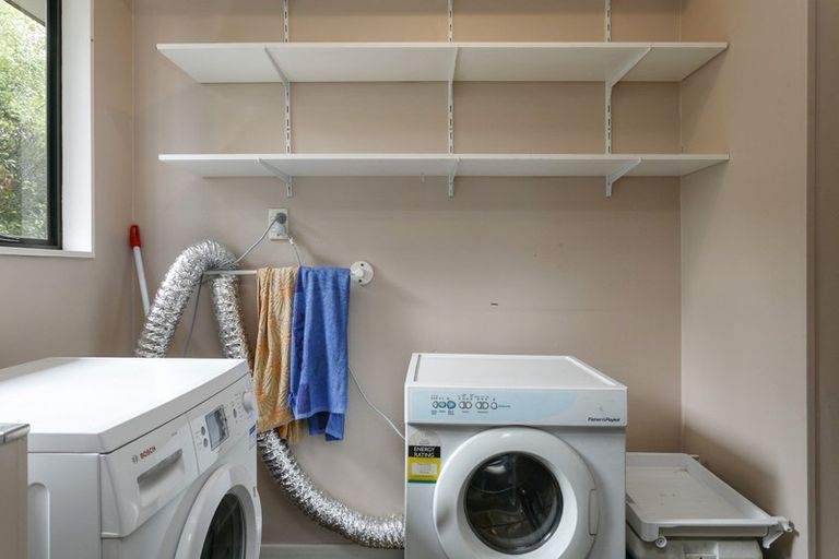 Photo of property in 104 Hyde Avenue, Richmond Heights, Taupo, 3330