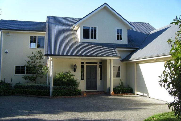Photo of property in 6 Reynolds Road, Havelock North, 4130