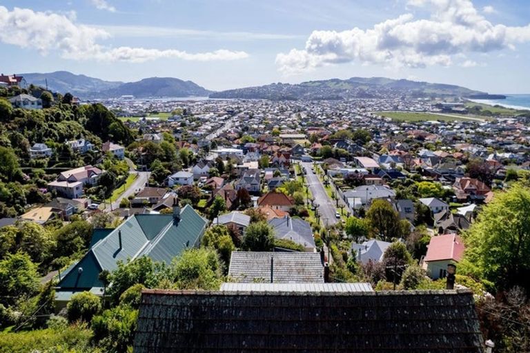 Photo of property in 32 Motu Street, Saint Clair, Dunedin, 9012