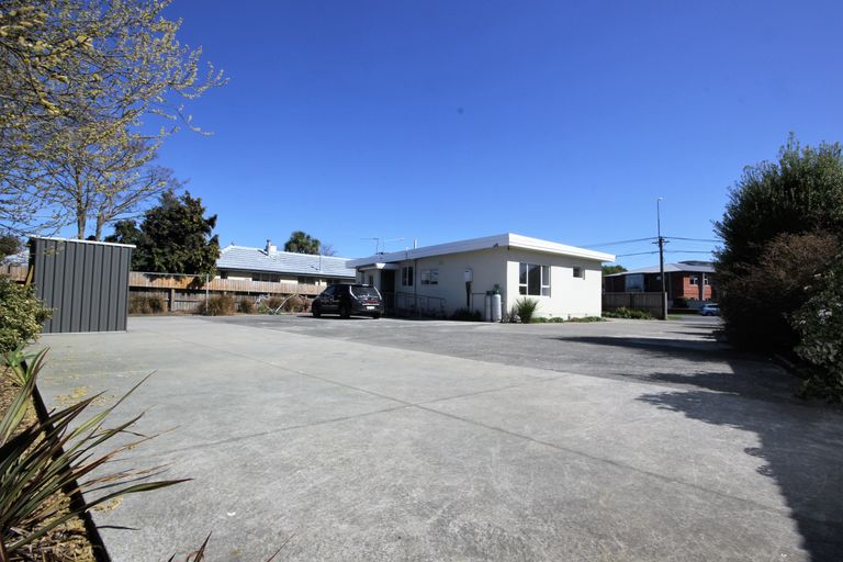 Photo of property in 46 New Brighton Road, Shirley, Christchurch, 8061