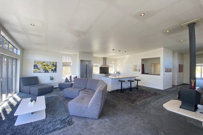 Photo of property in 2a Marina Drive, Frankton, Queenstown, 9300
