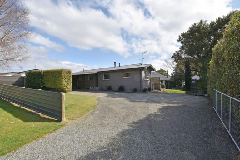 Photo of property in 22 Hughies Lane, Otautau, 9610