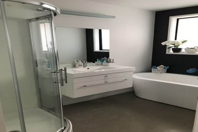 Photo of property in 59 Falcon Drive, Welcome Bay, Tauranga, 3112