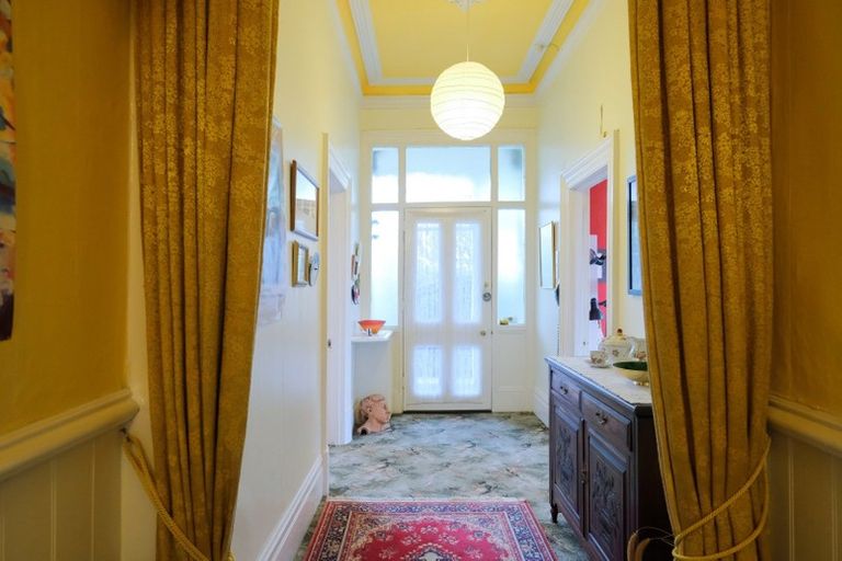 Photo of property in 26 Neidpath Road, Mornington, Dunedin, 9011