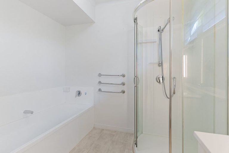 Photo of property in 83 Matipo Road, Mairangi Bay, Auckland, 0630