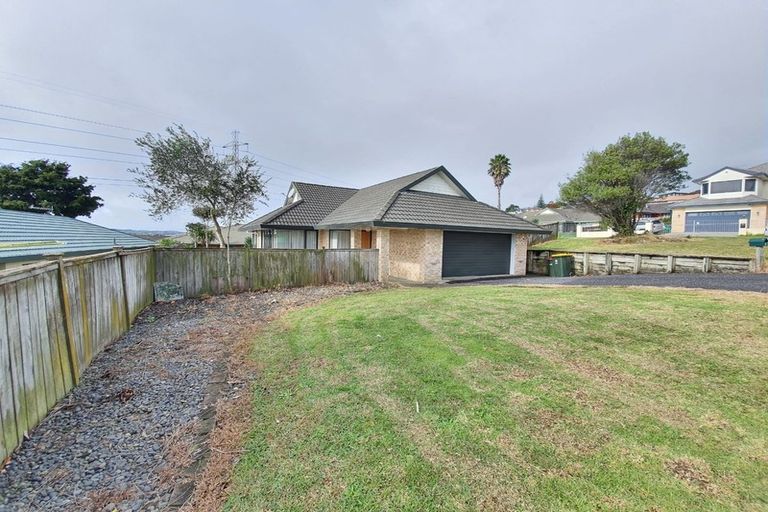 Photo of property in 1 Kylie Court, Clover Park, Auckland, 2019