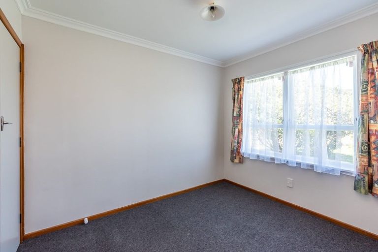 Photo of property in 2 Windsor Place, Levin, 5510