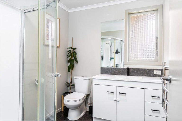 Photo of property in 28 Mowat Street, Springlands, Blenheim, 7201