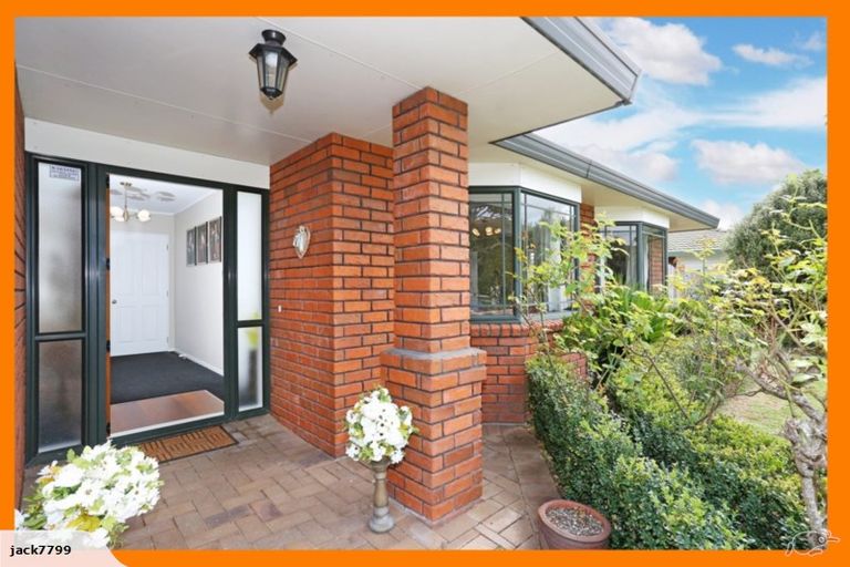 Photo of property in 3 Glenross Drive, Wattle Downs, Auckland, 2103