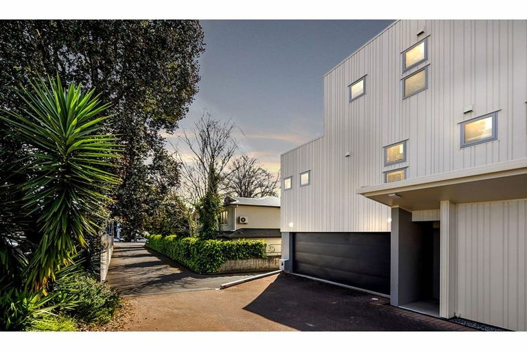 Photo of property in 19 Rostrevor Street, Hamilton Central, Hamilton, 3204