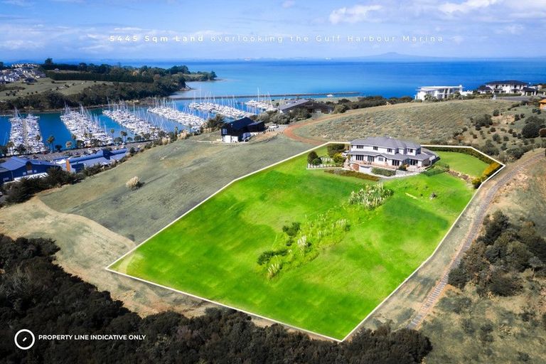 Photo of property in 64 Balboa Drive, Matakatia, Whangaparaoa, 0930