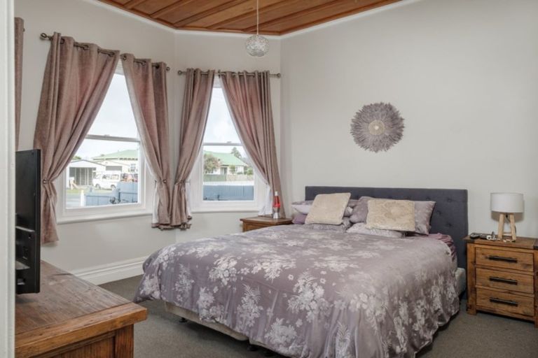 Photo of property in 4 Hinaki Street, Inner Kaiti, Gisborne, 4010