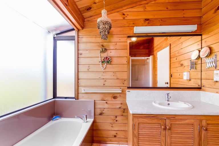 Photo of property in 585 Hamurana Road, Hamurana, Rotorua, 3097