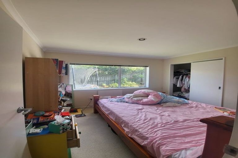 Photo of property in 12 Notre Dame Way, Albany, Auckland, 0632